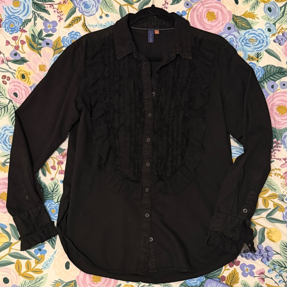 Pilcro Black Textured Ruffle-Collar Top